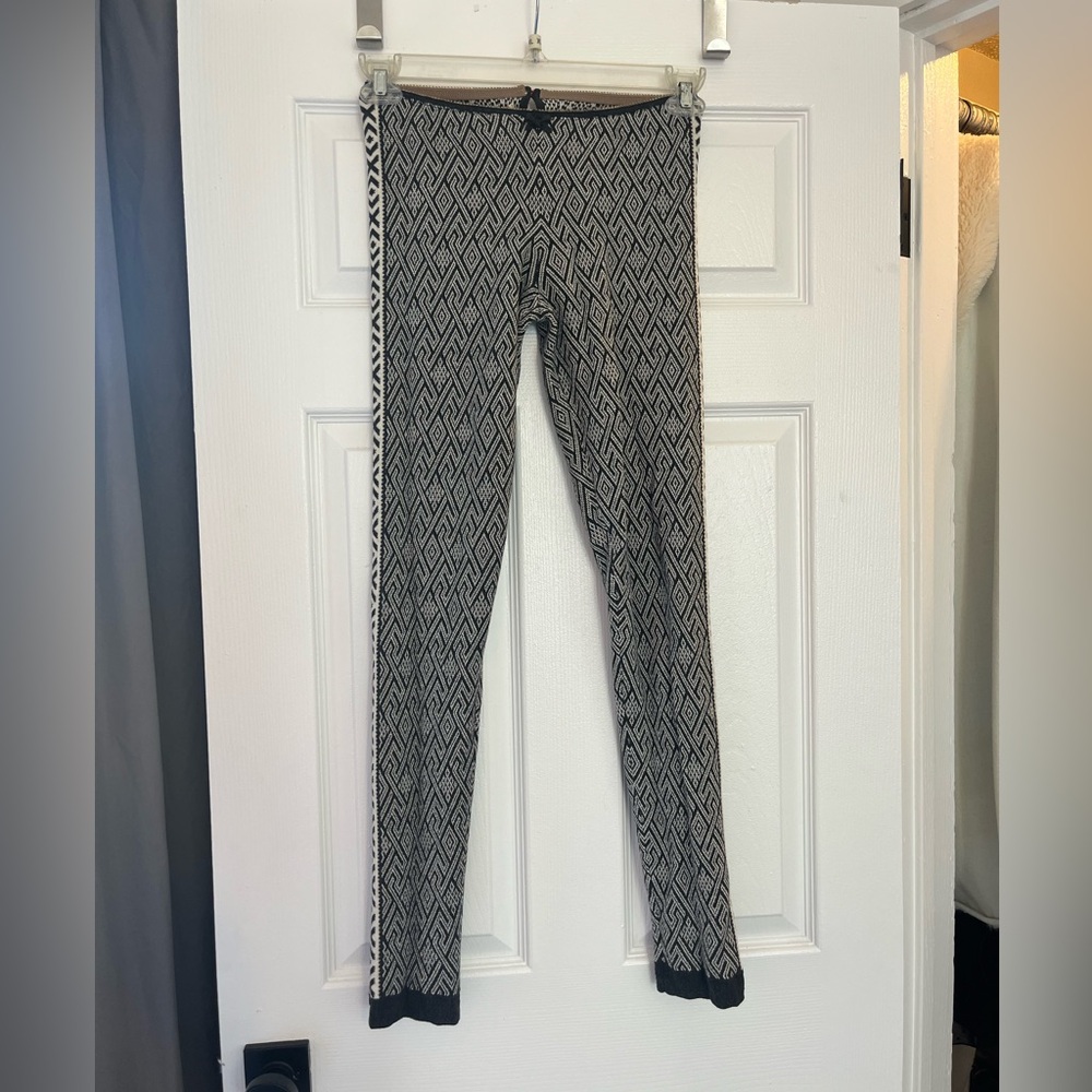 Odd Molly Geometric Black and White Knit Leggings, NWT